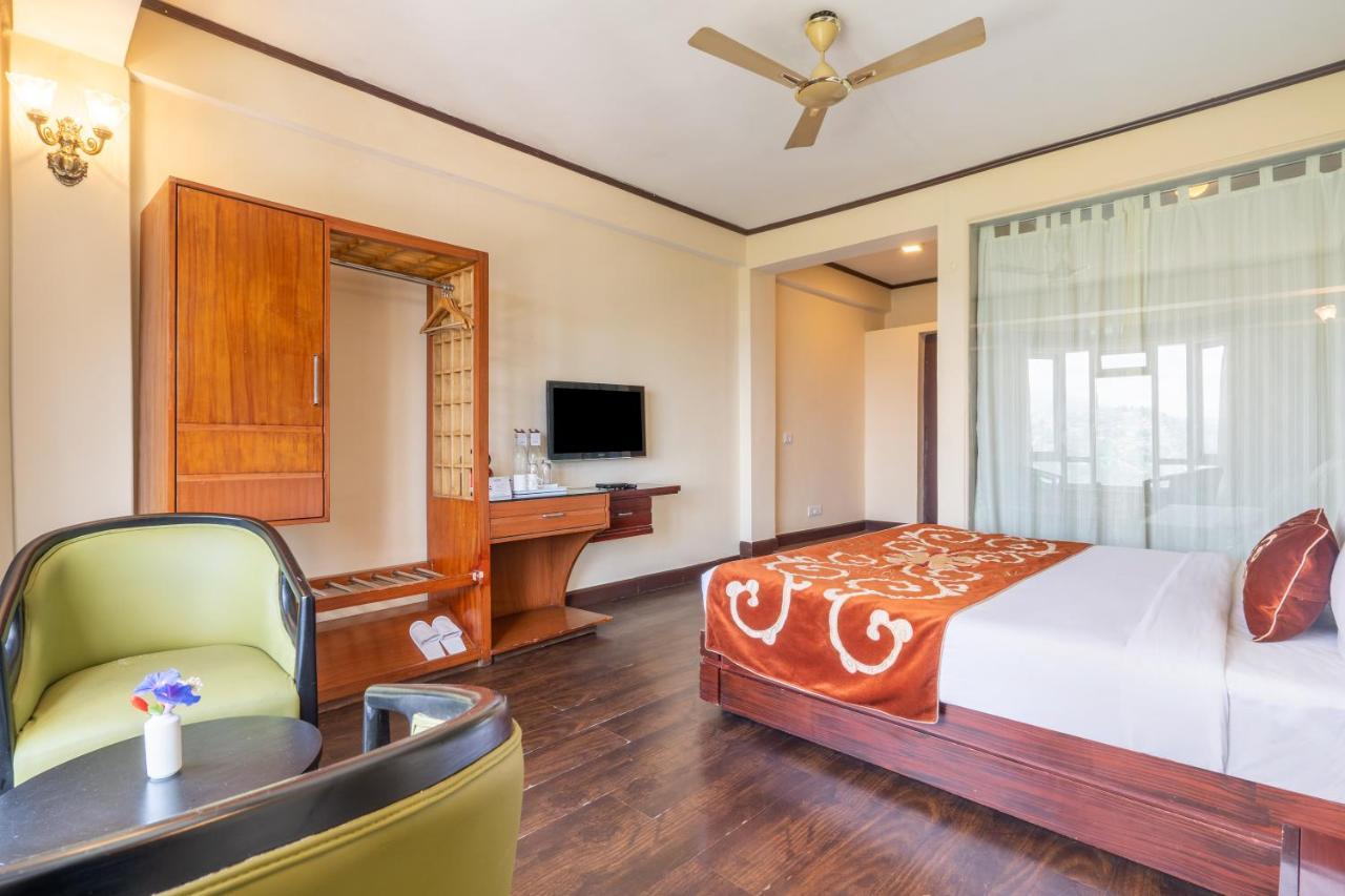 Summit Lillium Hotel & Spa Kalimpong Exterior photo