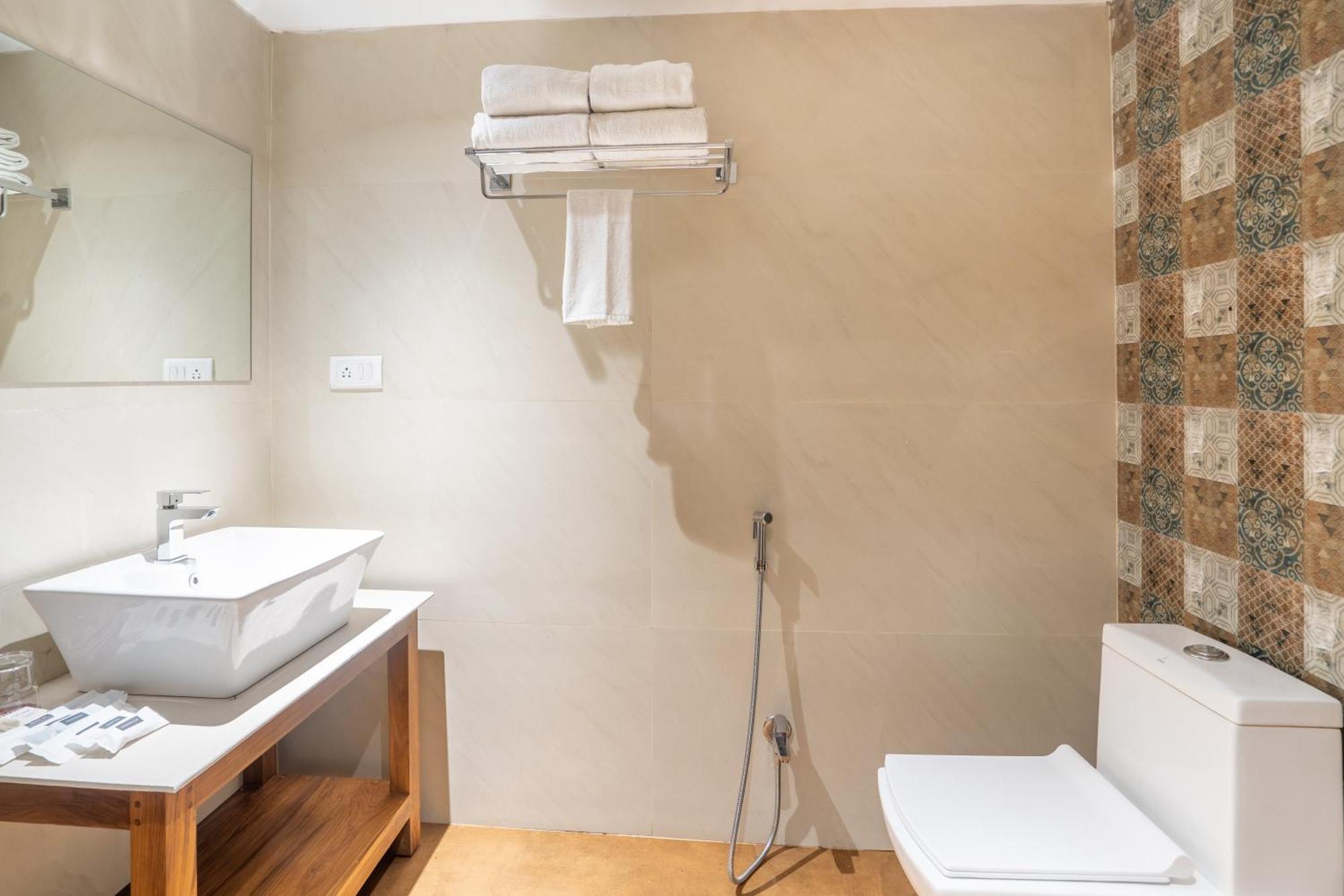 Summit Lillium Hotel & Spa Kalimpong Exterior photo